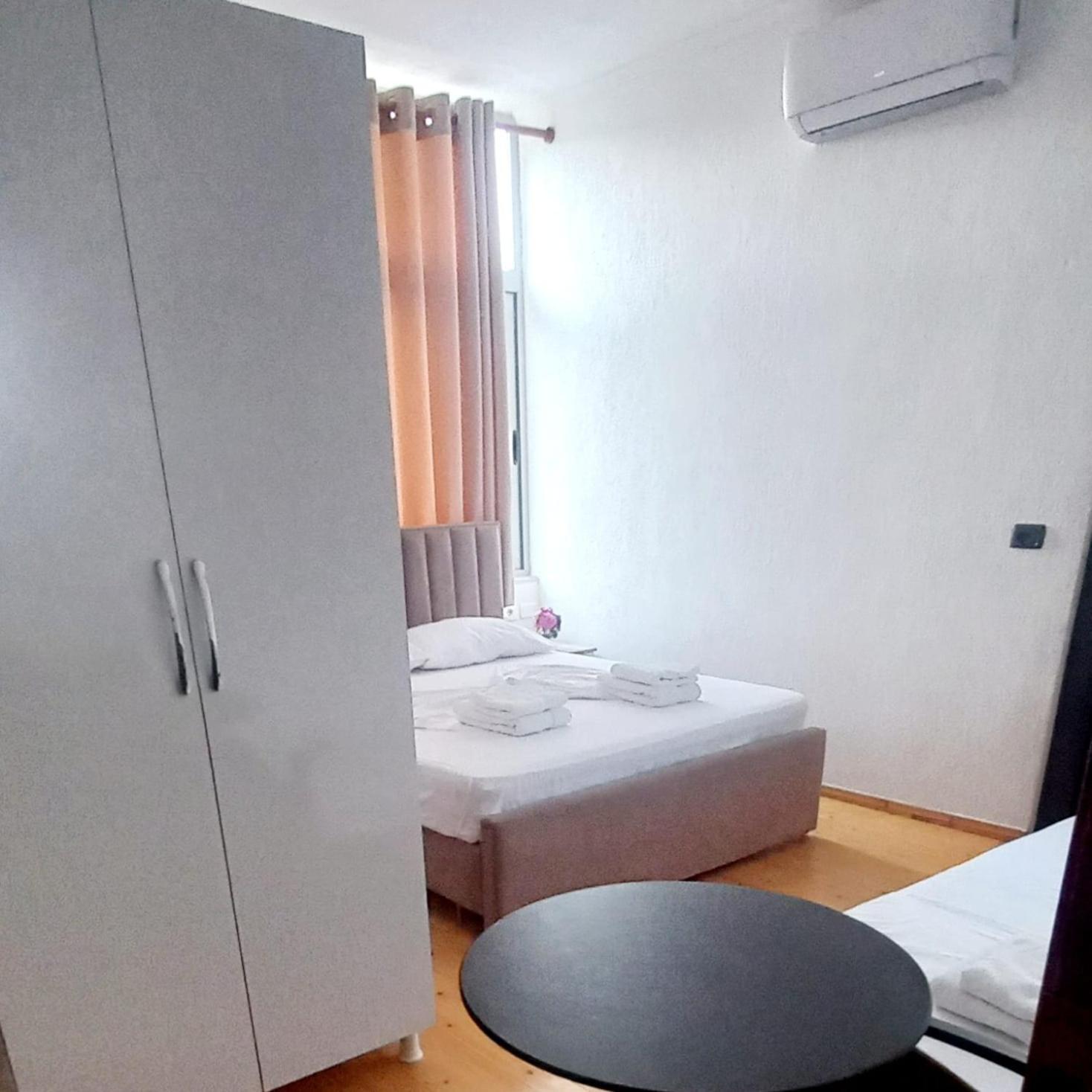 Hotel Eno Përmet الغرفة الصورة